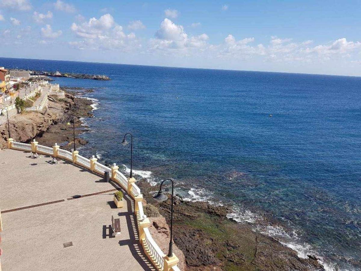 Piso En Primera Linea Con Vistas Directas Al Mar Melenara Buitenkant foto