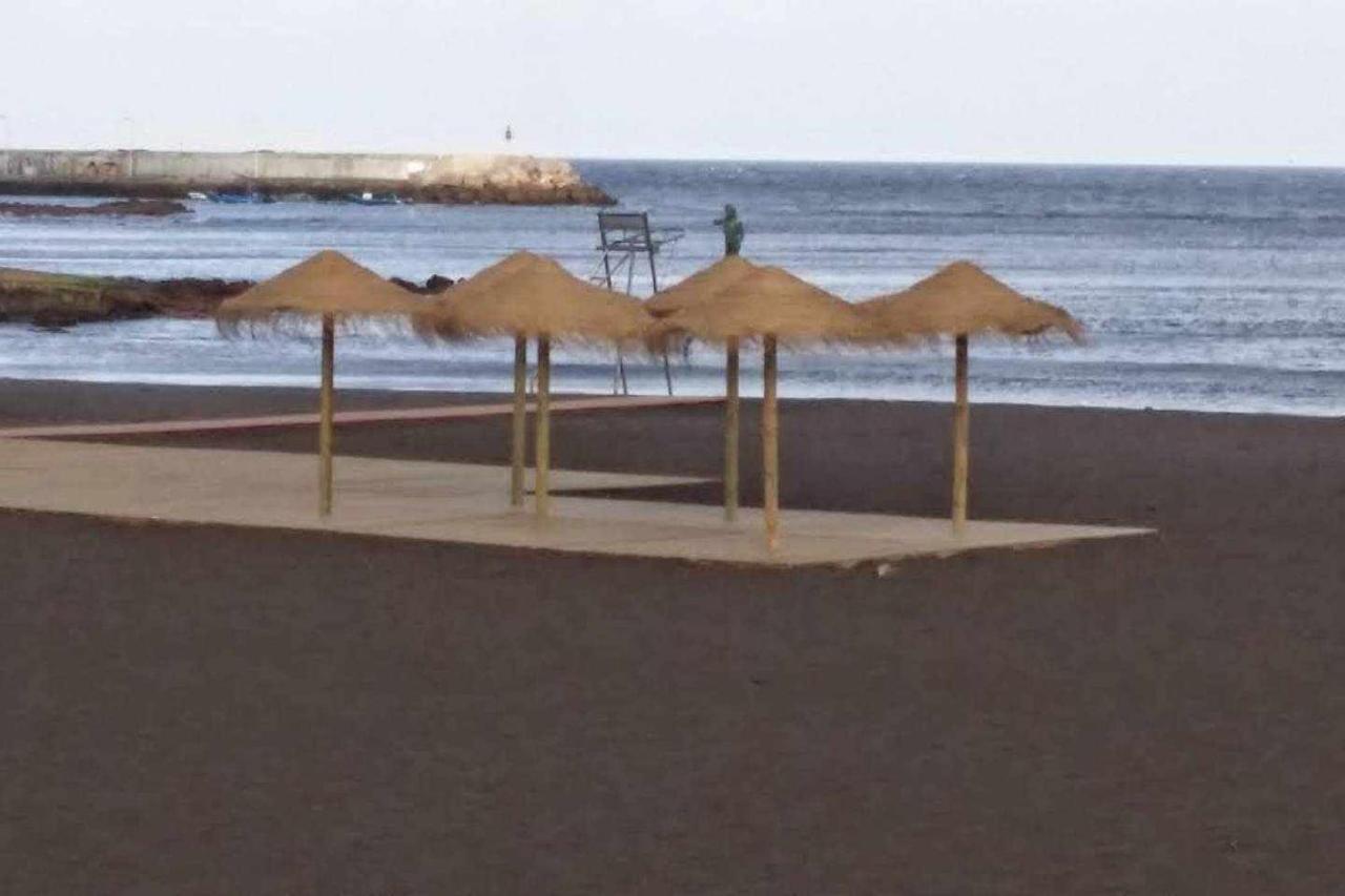 Piso En Primera Linea Con Vistas Directas Al Mar Melenara Buitenkant foto